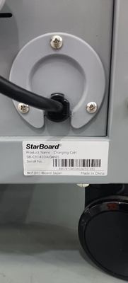 Pengisian AC Pengisian DC Pengisian Dan USB Tipe A Tipe C Vault Storage IPad Pengisian Kabinet Dengan Roda Untuk kelas
