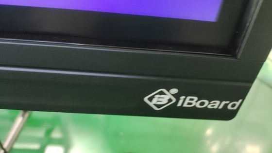 IBoard Factory Grosir layar sentuh interaktif 2mm Keakuratan 15W * 2 atau 20W * 2 Speaker Dan Proyeksi Layar Wireless Papan tulis interaktif