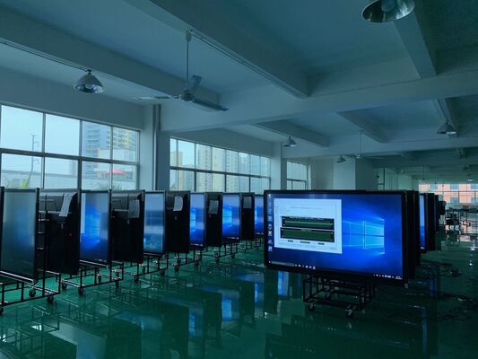 Panel Flat Interaktif dengan Resolusi 4K UHD 20-Point Touch dan Android 10.0 OS Digital Teaching Board
