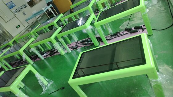 Meja Sentuh Interaktif Windows OS 43 Inci Meja Layar Sentuh Pintar Untuk Anak-anak